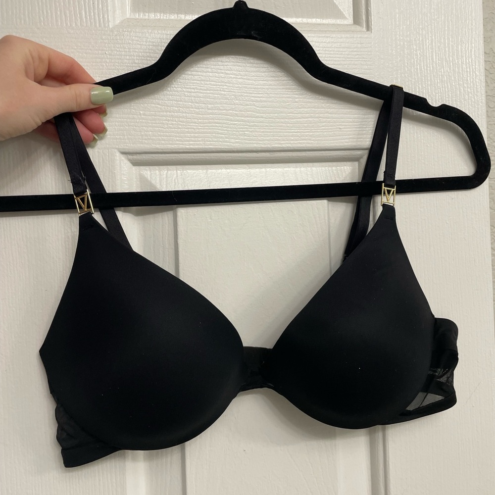 Victoria’s Secret bra